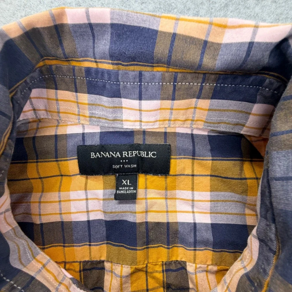 Banana Republic Soft‎ Wash Mens XL Plaid Button Down Shirt Mustard Yellow Navy